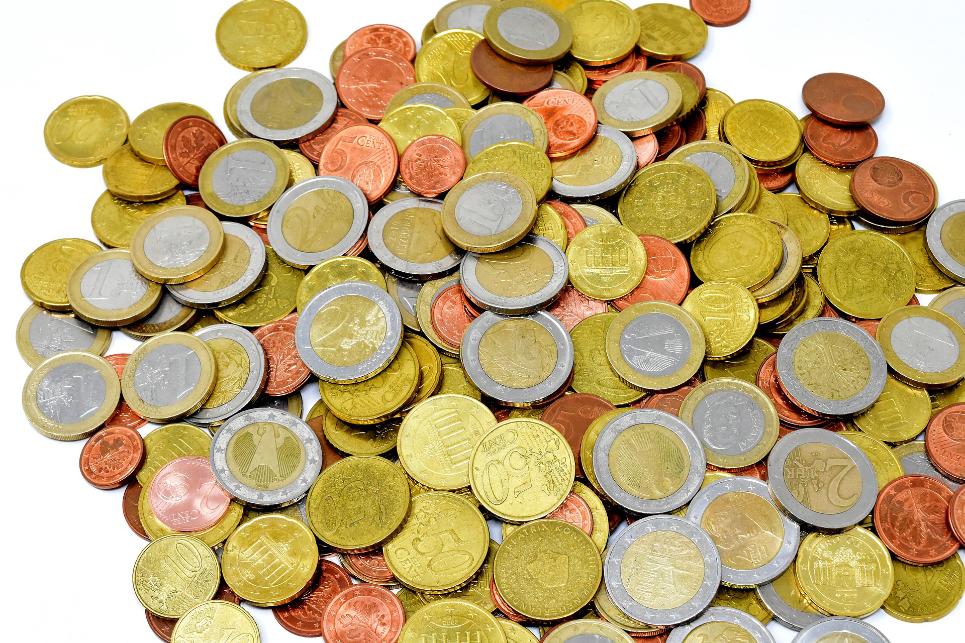zateplenie, k&uacute;renie, voda, &scaron;etrenie, peniaze, dom&aacute;cnosť