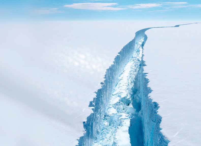 Zuzana, Lucas, Alja&scaron;ka, plavba, v&yacute;letn&aacute; loď