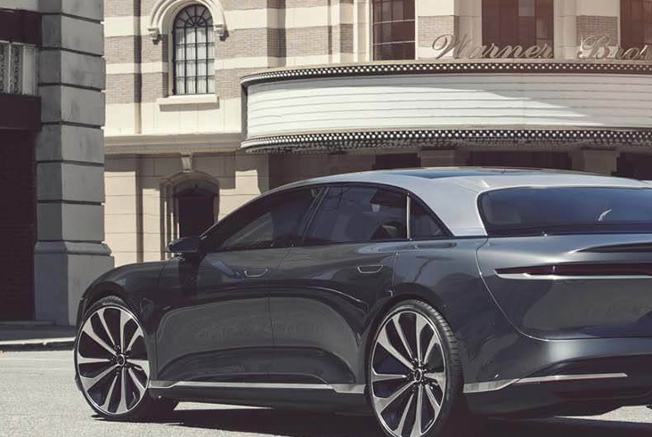Lucid Motors, Tesla, konkurencia, &scaron;ejkovia, elektormobil